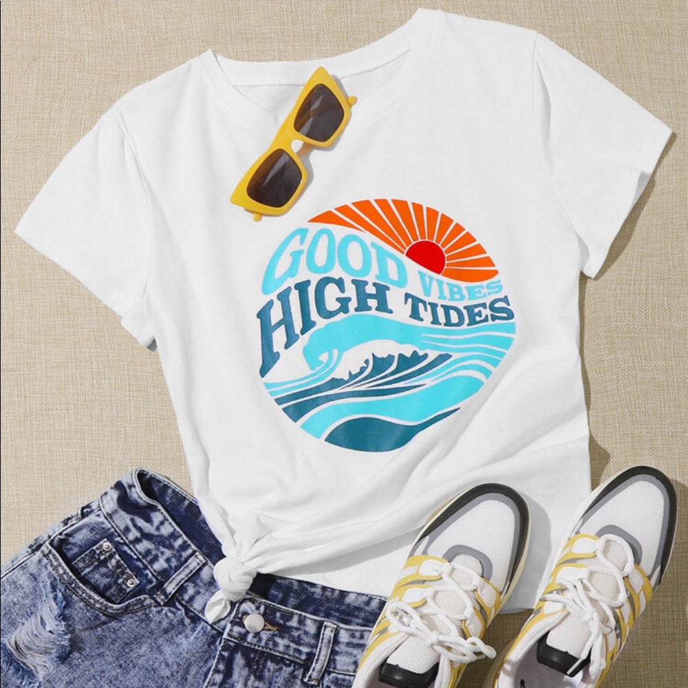 Shein Good Vibes High Tides White Short Sleeve Tee Shirt Graphic T Surf Retro